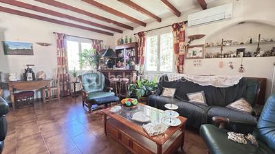 Maison - 157 m² - 6 pièces