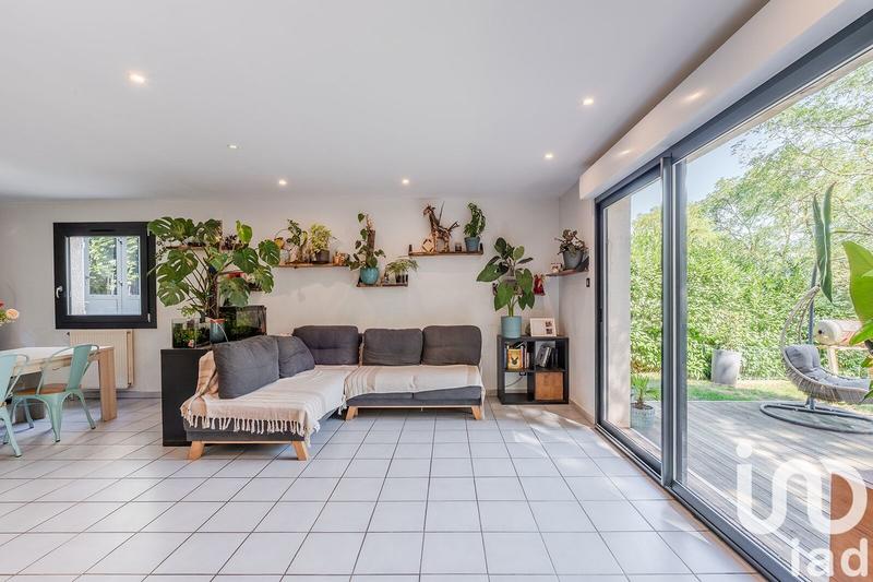 Maison - 141 m² - 6 pièces