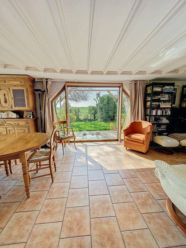 Maison - 177 m² - 7 pièces