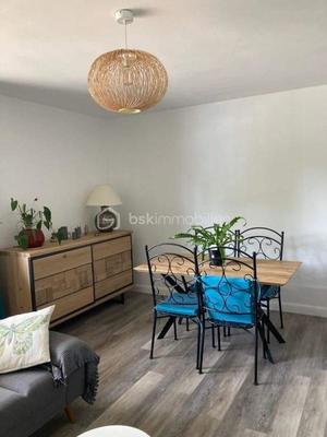 Appartement - 75 m² - 4 pièces