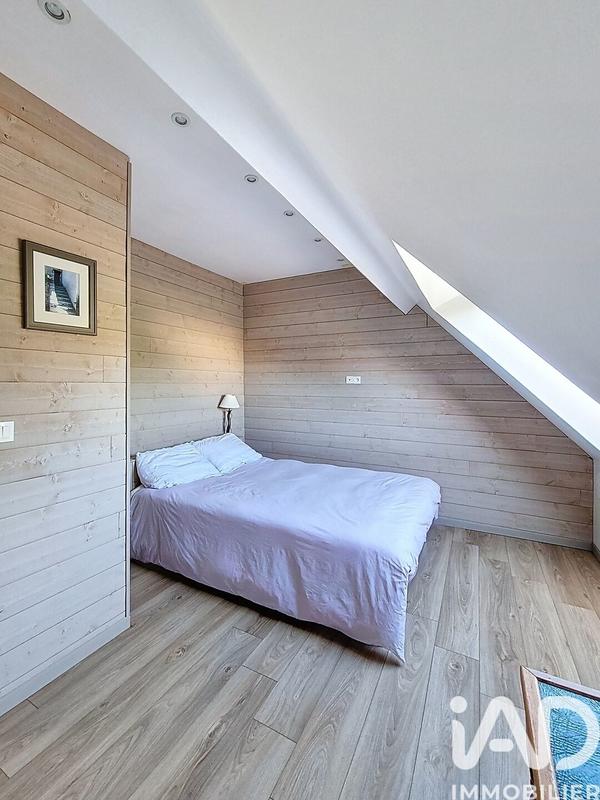 Maison - 186 m² - 7 pièces