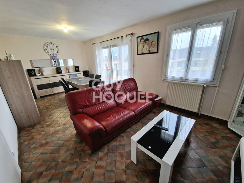 Maison - 92 m² - 6 pièces