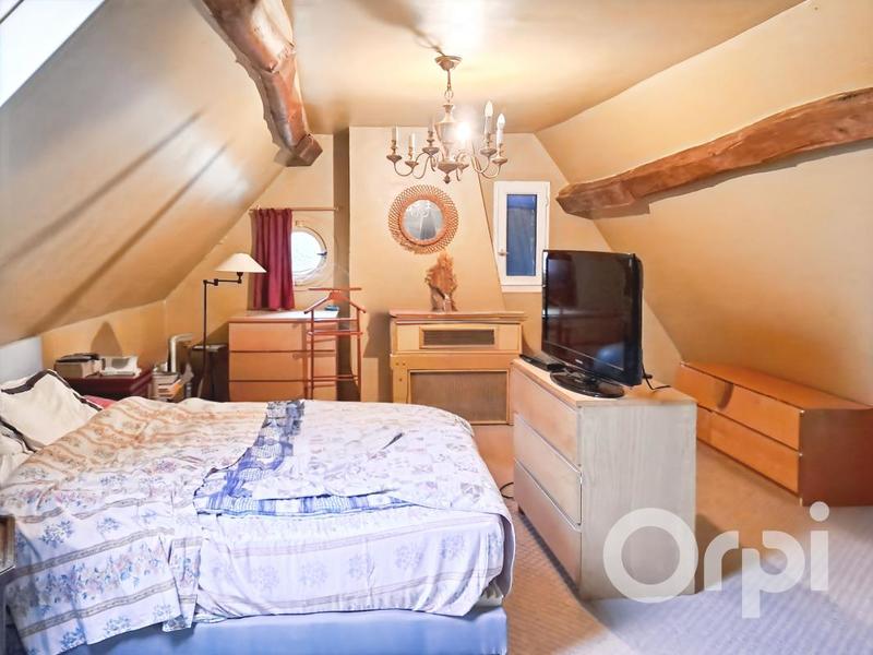 Corps de ferme - 189 m² - 9 pièces