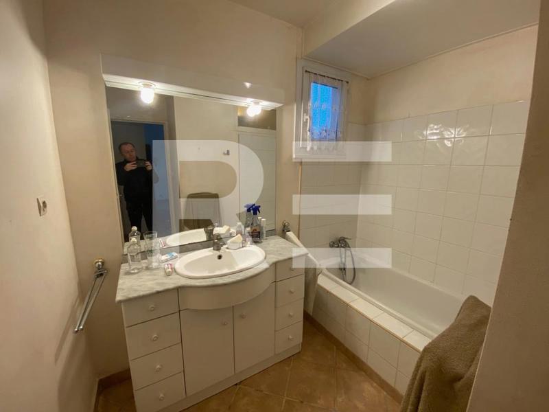 Appartement - 87 m² - 4 pièces