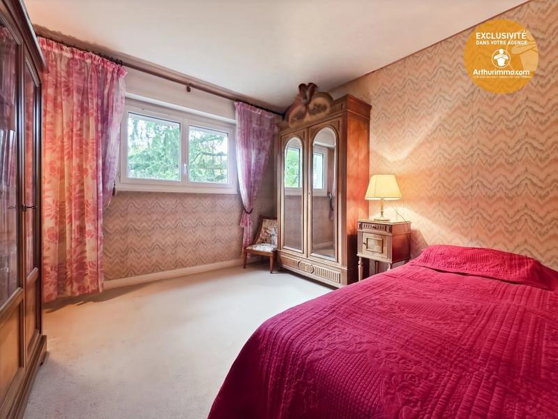 Appartement - 99 m² - 5 pièces