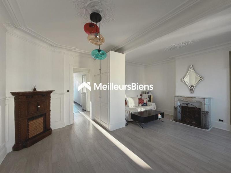 Appartement ancien - 48 m² - 2 pièces