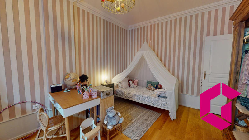 Appartement - 104 m² - 3 pièces