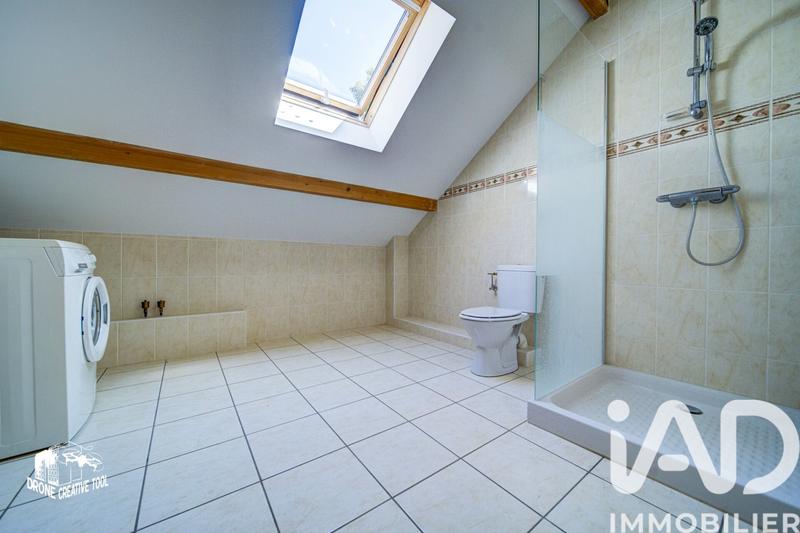 Maison - 295 m² - 9 pièces