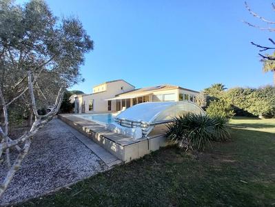 Villa - 218 m² - 7 pièces