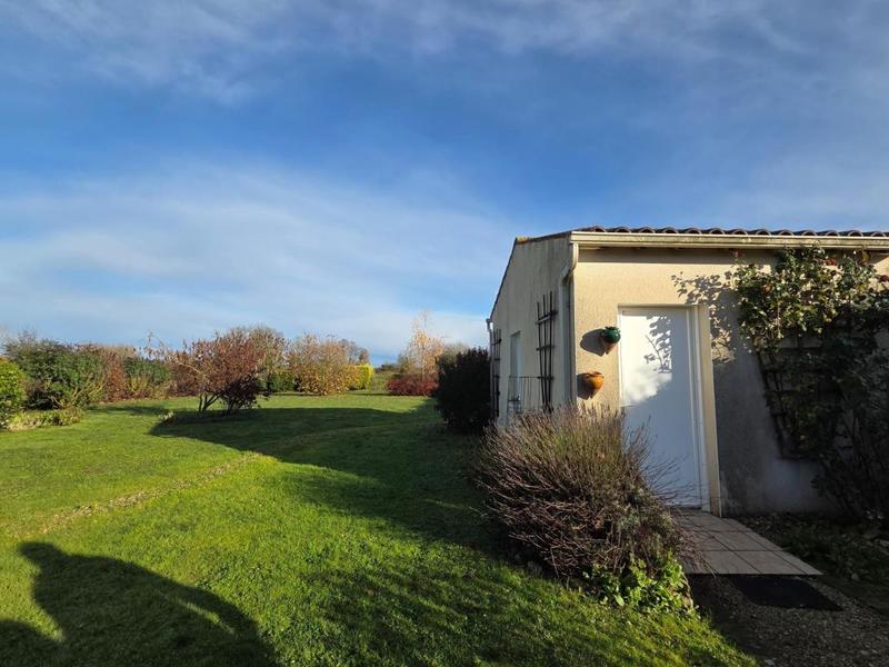 Maison - 105 m² - 4 pièces