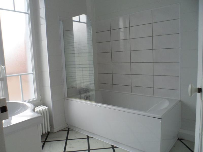 Maison traditionnelle - 182 m² - 6 pièces