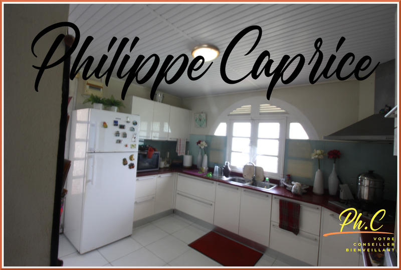 Maison - 443 m² - 16 pièces