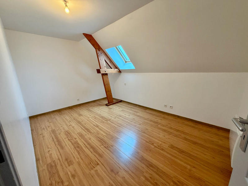 Maison - 102 m² - 5 pièces