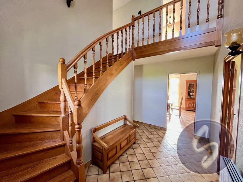 Maison ancienne - 177 m² - 6 pièces