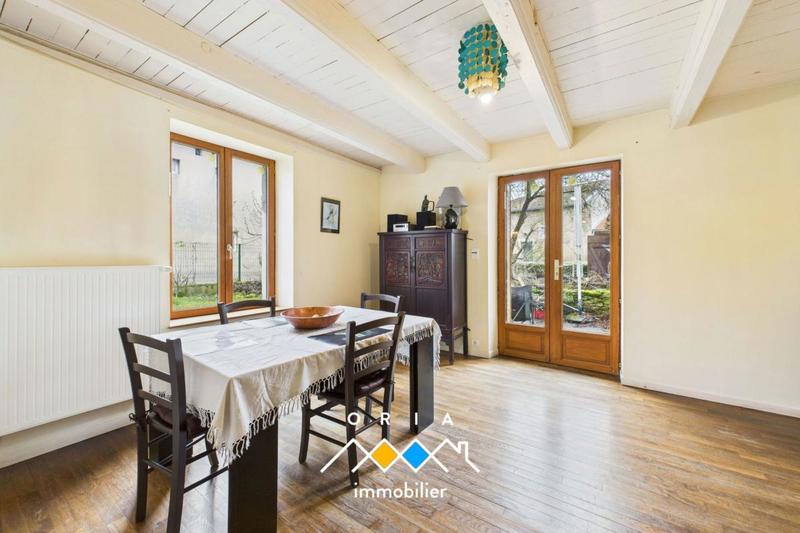 Maison - 174 m² - 7 pièces