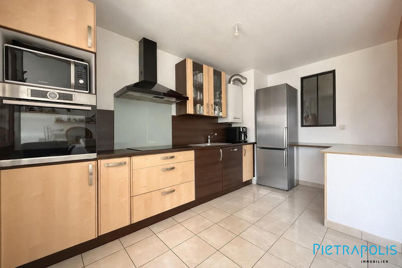 Appartement - 87 m² - 4 pièces