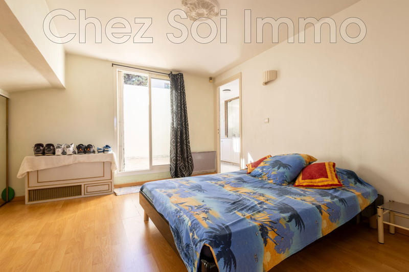 Appartement - 143 m² - 5 pièces