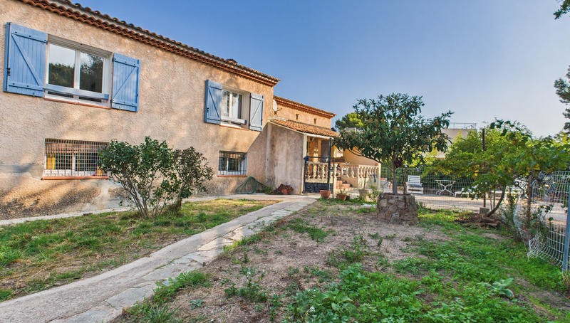 Villa - 160 m² - 6 pièces