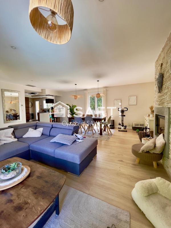 Maison - 155 m² - 6 pièces