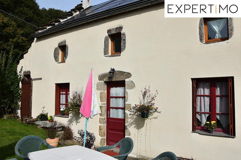 Maison - 215 m² - 8 pièces