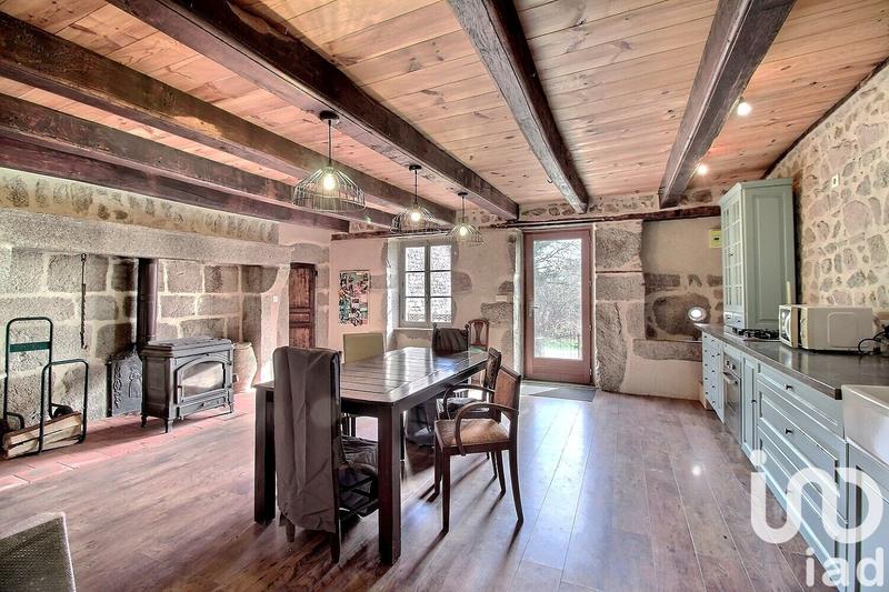 Maison de campagne - 250 m² - 7 pièces