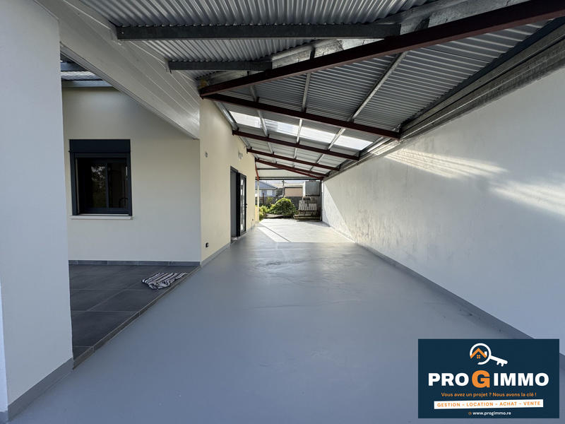 Maison traditionnelle - 90 m² - 4 pièces