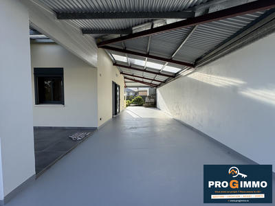 Maison traditionnelle - 90 m² - 4 pièces