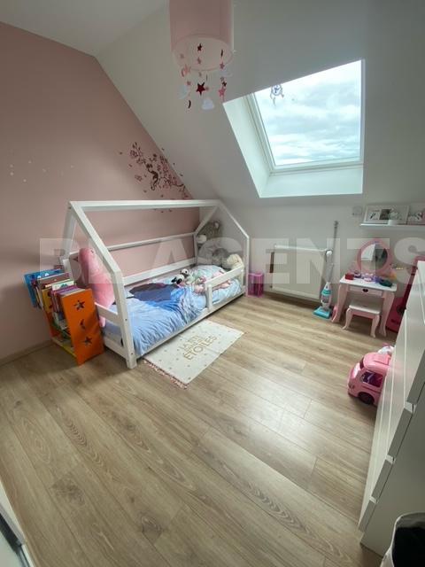 Maison - 111 m² - 5 pièces