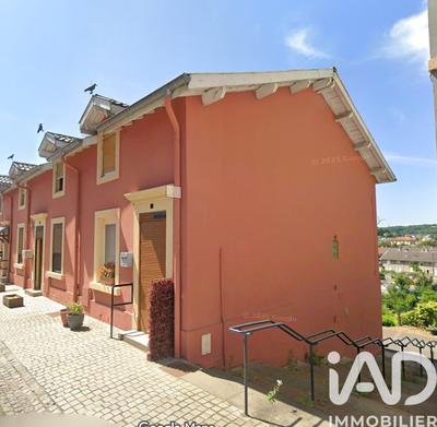 Appartement - 80 m² - 5 pièces