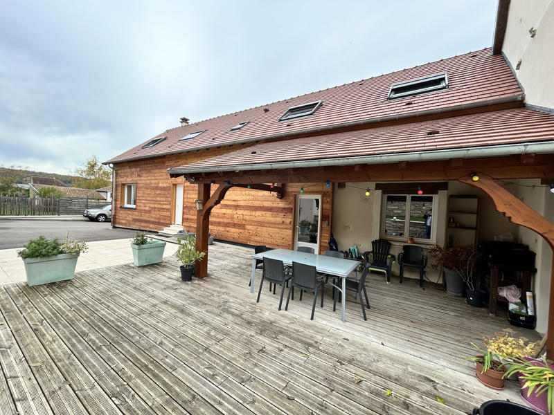 Maison - 190 m² - 7 pièces