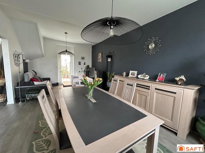 Maison - 170 m² - 10 pièces