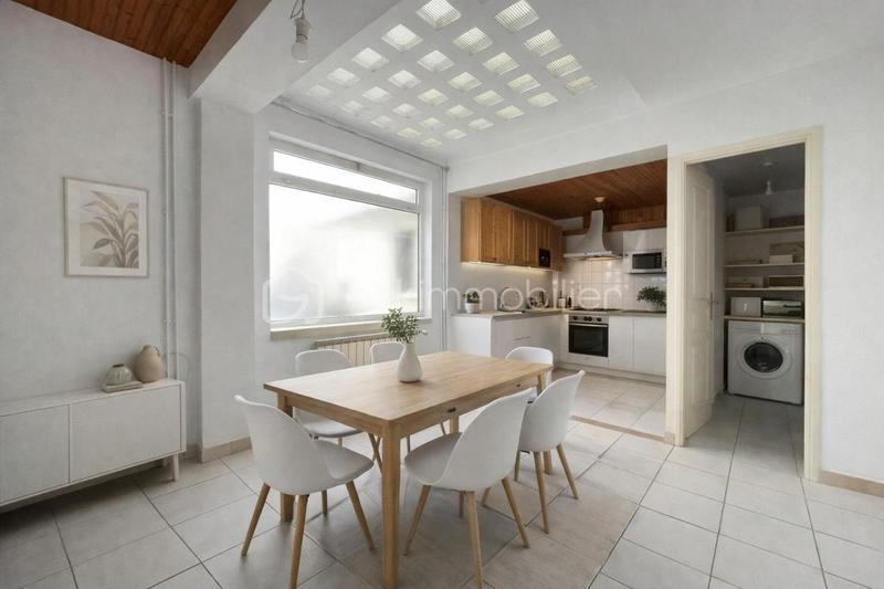 Maison de village - 128 m² - 7 pièces