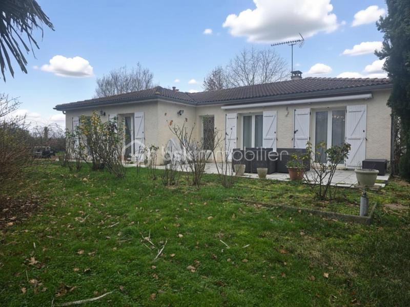 Maison traditionnelle - 110 m² - 5 pièces