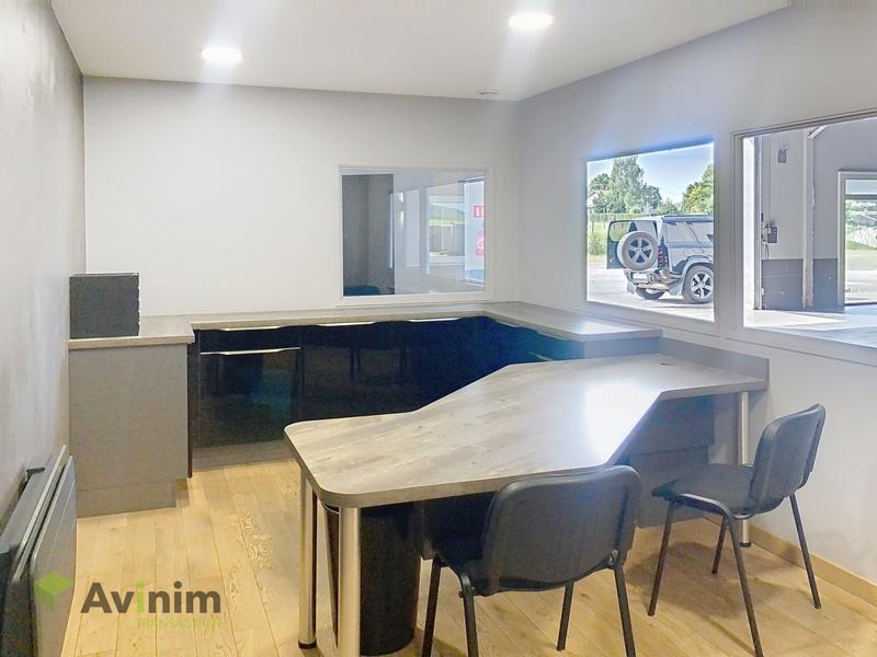 Local commercial - 1 000 m²