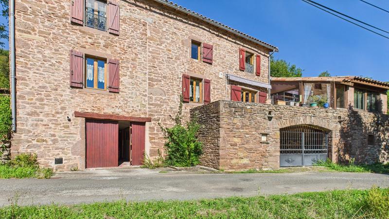 Maison de domaine - 242 m² - 8 pièces