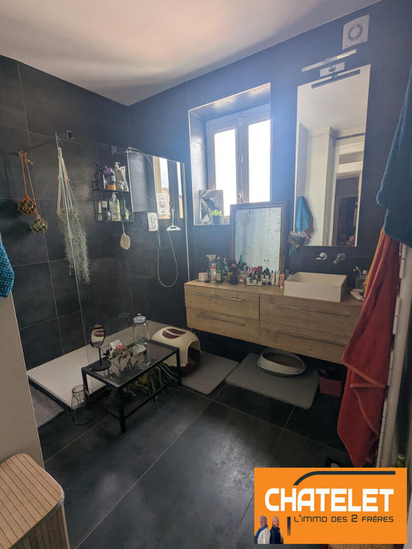 Appartement - 103 m² - 4 pièces