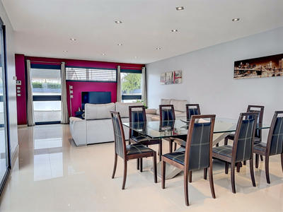 Villa - 150 m² - 6 pièces