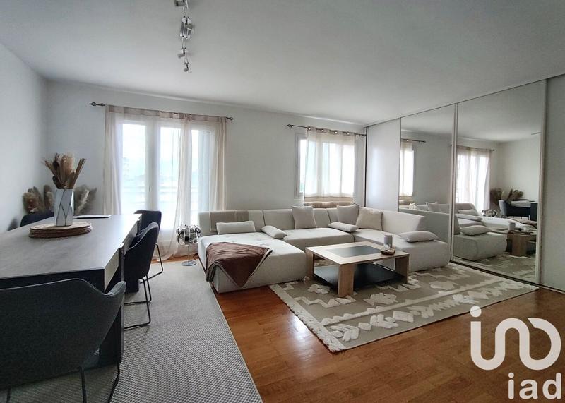 Appartement - 83 m² - 3 pièces