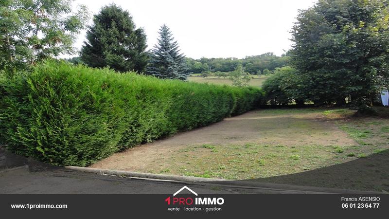 Maison - 252 m² - 9 pièces