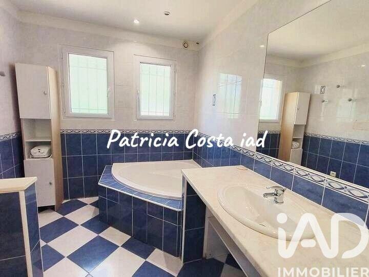 Maison - 90 m² - 3 pièces