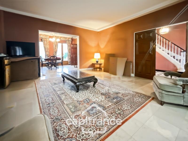 Maison - 115 m² - 6 pièces