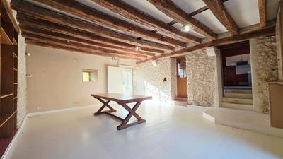 Maison - 409 m² - 13 pièces