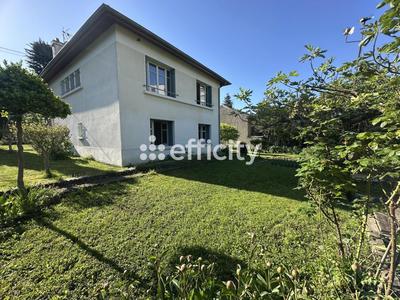 Maison - 103 m² - 5 pièces