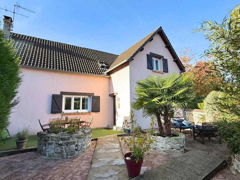 Maison - 165 m² - 6 pièces