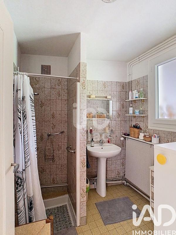 Maison - 210 m² - 7 pièces