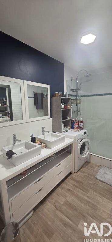 Appartement - 99 m² - 3 pièces