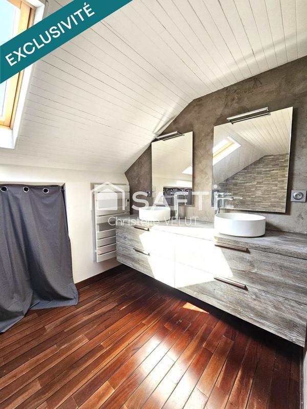 Maison - 170 m² - 8 pièces