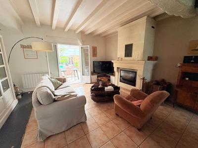 Maison - 156 m² - 7 pièces