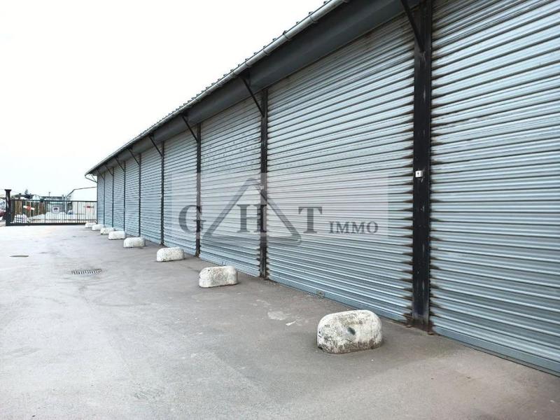 Entrepôt - 85 m²