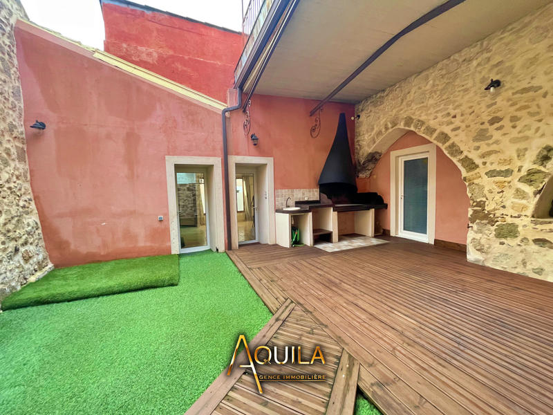 Maison de village - 150 m² - 6 pièces